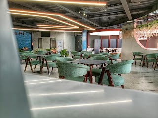 QiQi - The Eatery