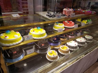 Karachi Bakery