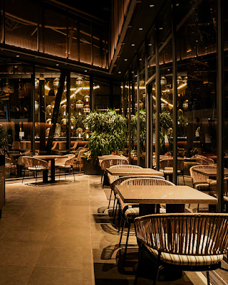 Qosa Kitchen & Bar