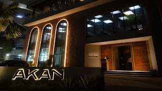Akan
