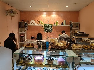 Cake Affairé -The Neighborhood Bakery