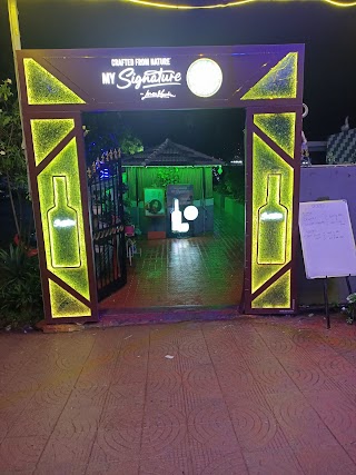 mayuri bar restaurant