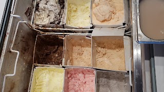 CREAMSTONE CHANDANAGAR