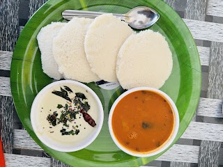 Pooja Tiffin Center