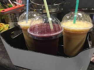 Hangout Juice House