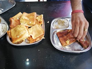 Annapurna Tiffin Centre