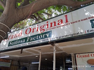 Grand Original Tea & Snacks