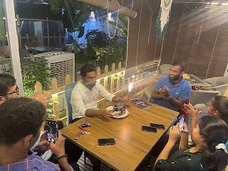 Crave n Connect Cafe