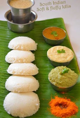 Sri krishna's tiffins & foodcourt
