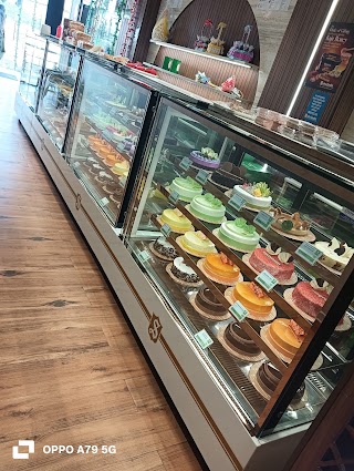 Swiss Castle Bakery, Kompally