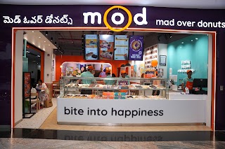 Mad Over Donuts