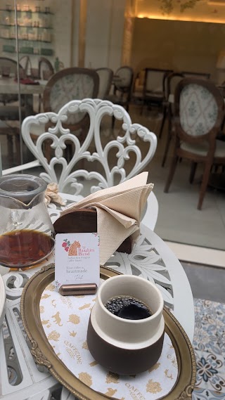Qaffeine Bistro